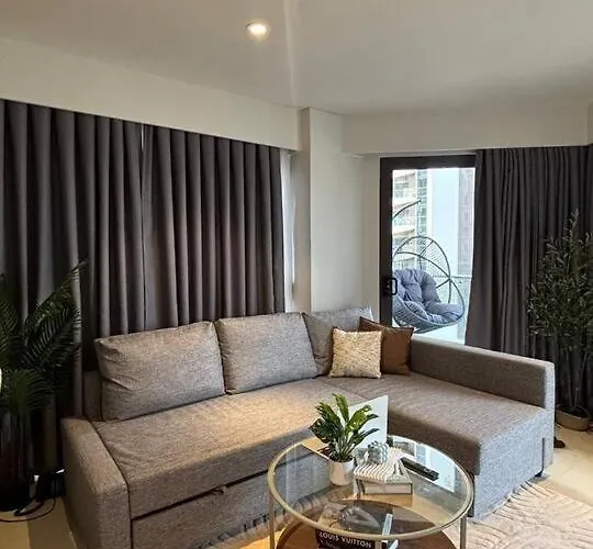 1 Bedroom Tambuli Seaview | 12th Floor Balcony Appartement